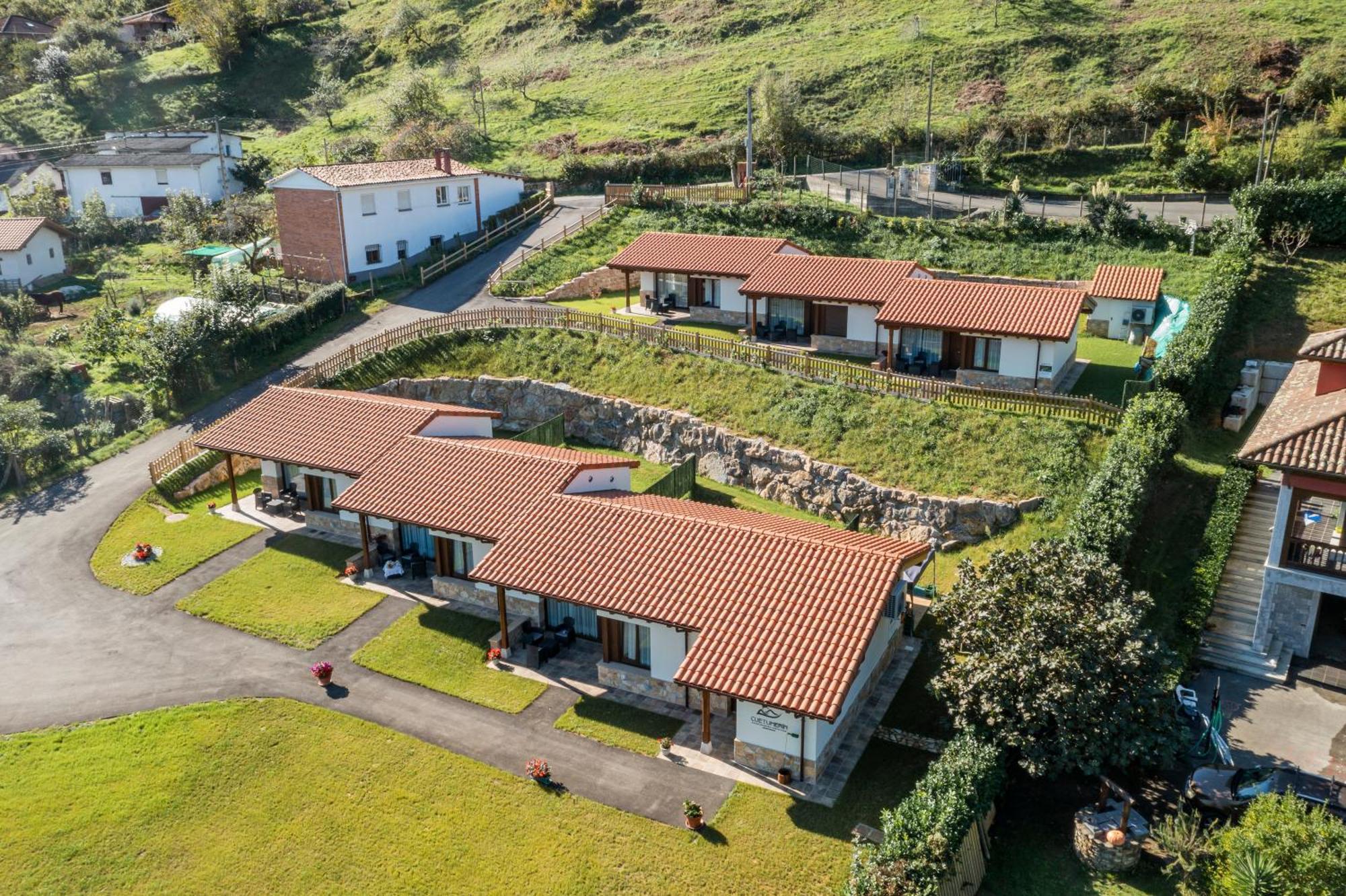 Apartamentos Cuetumerin Onís Kültér fotó