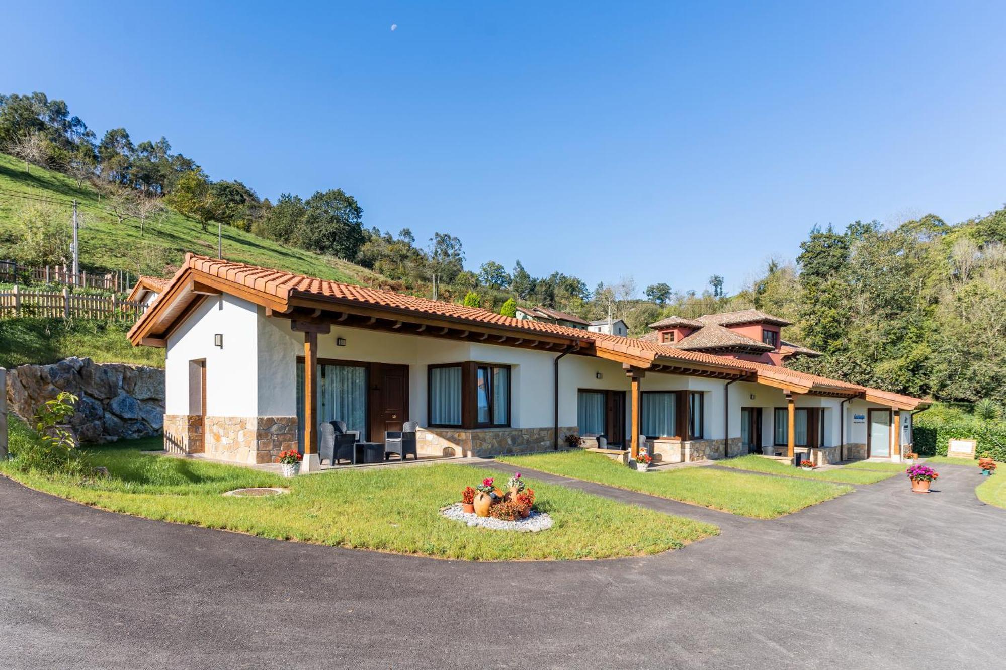 Apartamentos Cuetumerin Onís Kültér fotó